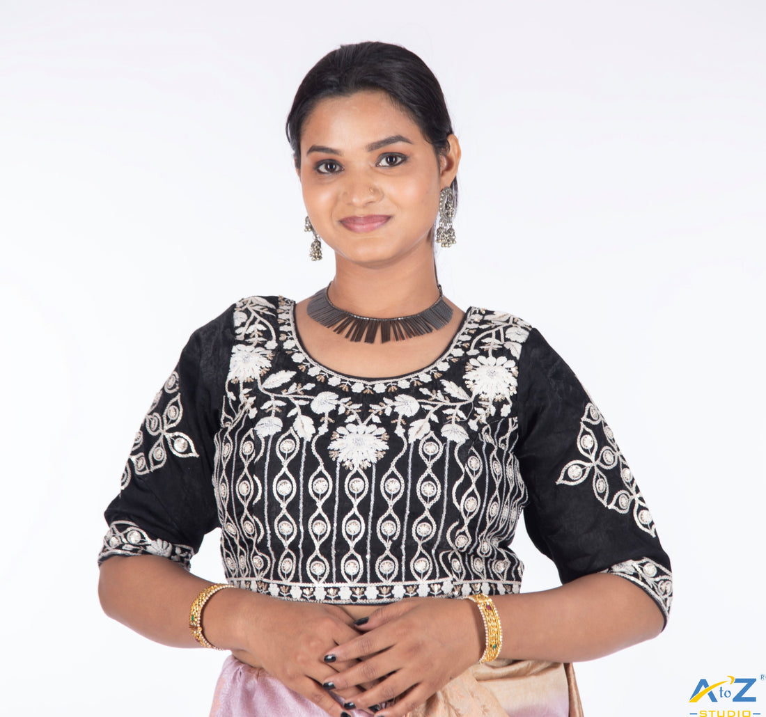 How to Pick the Perfect Bridal Blouse for Your Lehenga