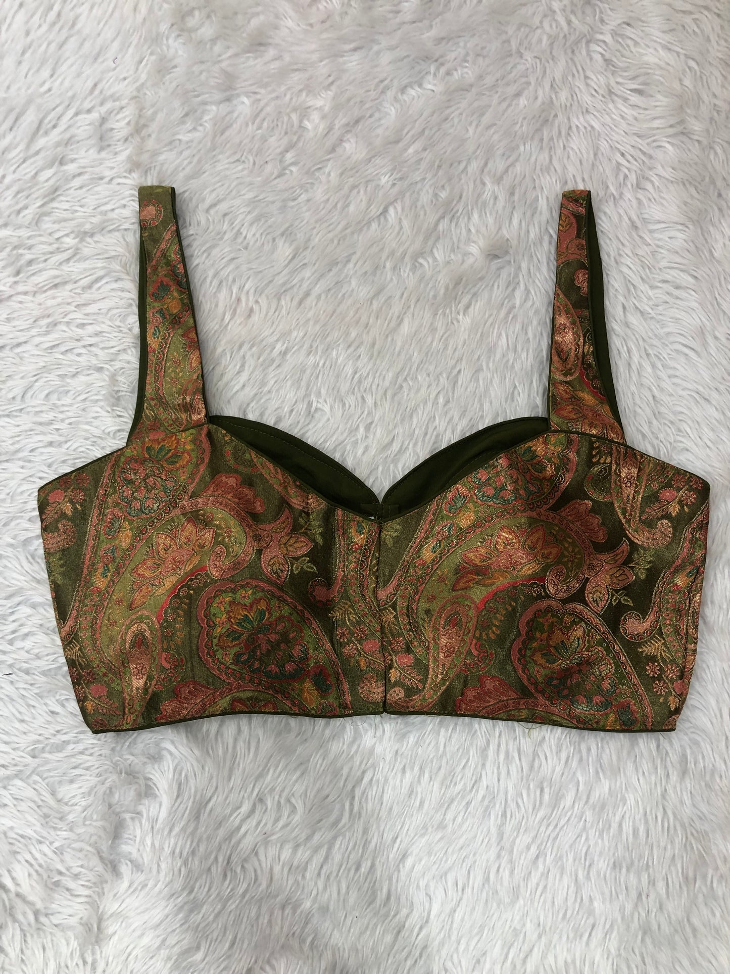 Mehendi Floral Paisley Sleeveless Saree Blouse