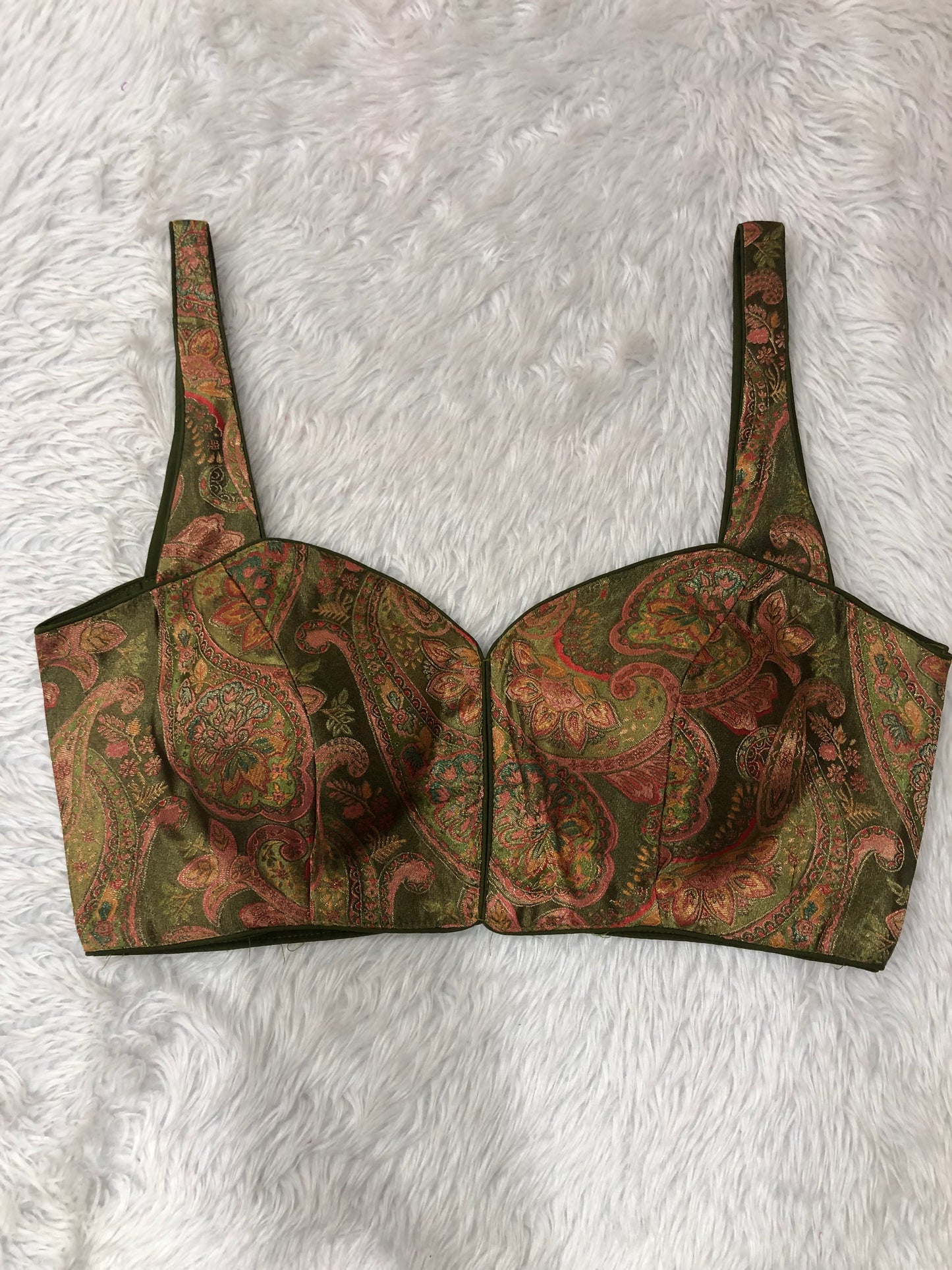 Mehendi Floral Paisley Sleeveless Saree Blouse